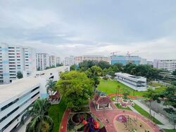 Blk 126 Yishun Street 11 (Yishun), HDB 4 Rooms #579175331